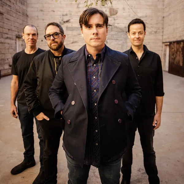 Jimmy Eat World, Motion City Soundtrack & Illuminati Hotties